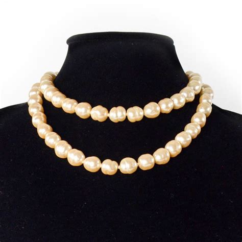 chanel collier perles|collier chanel vintage.